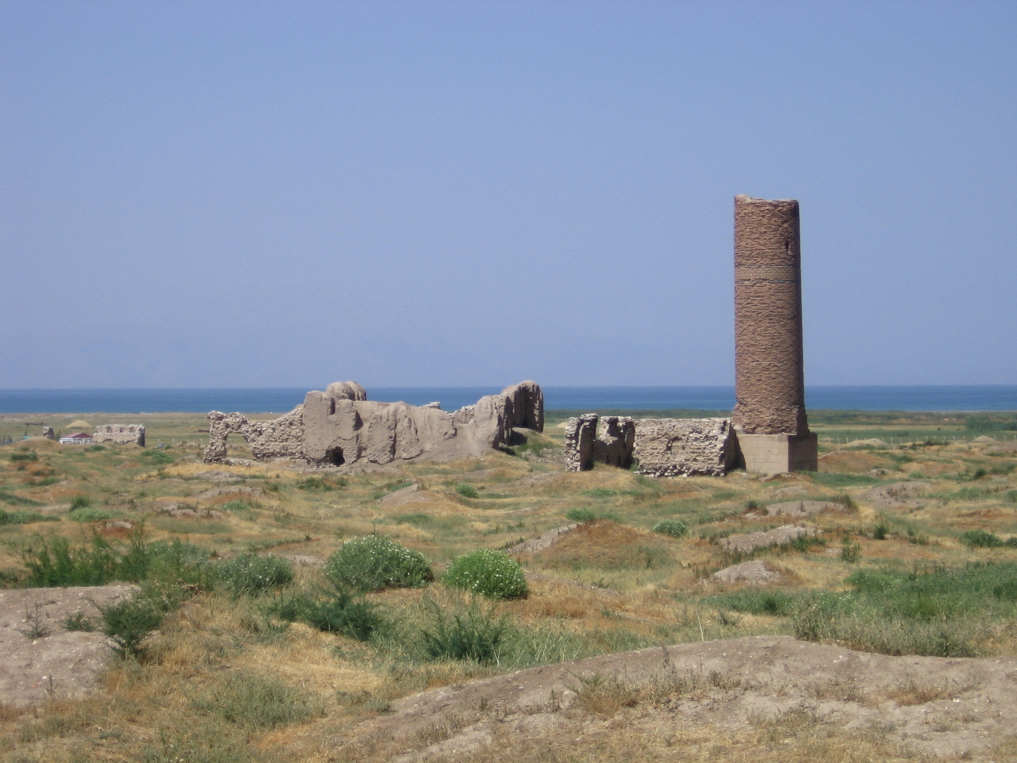 Van Ruins at site of old Van 2005