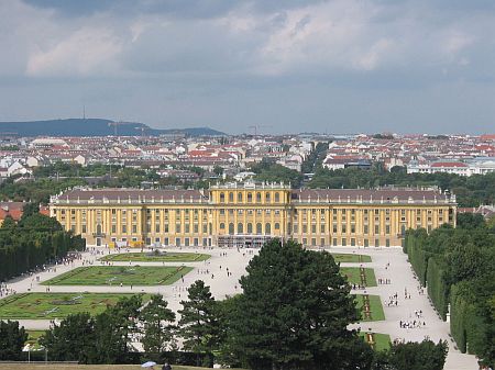 Palacio de sch C3 B6nbrunn 01