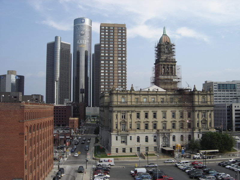 800px DetroitDownBrushSt