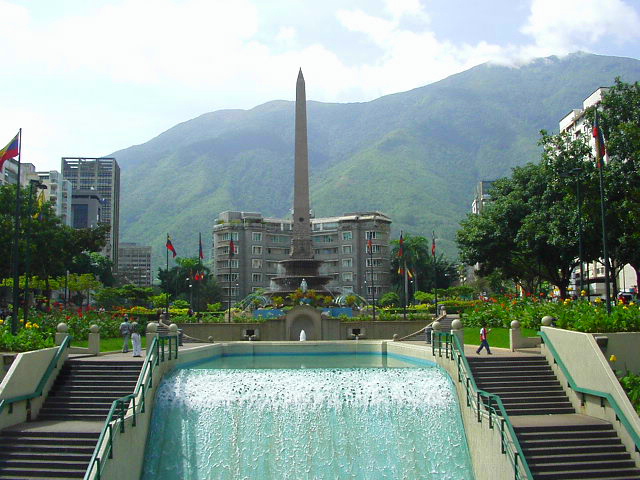 PlazaFrancia2004 6