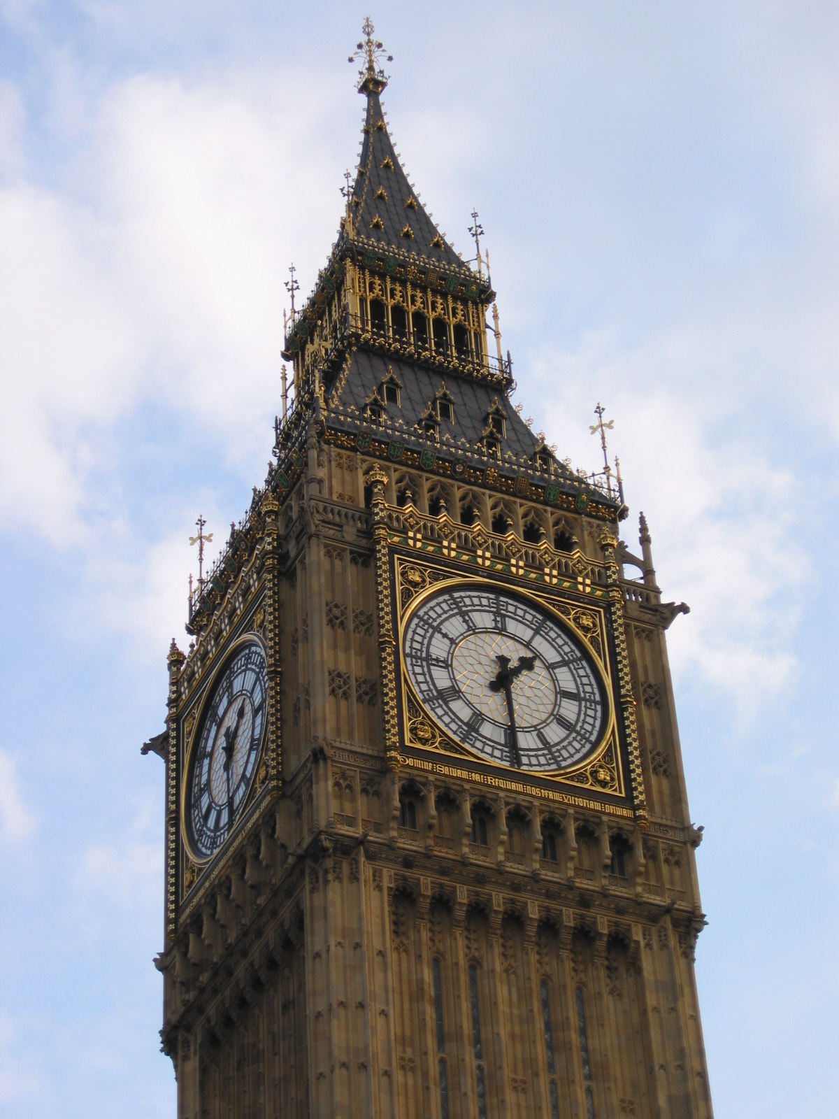 London clocktower November 2003 IMG 2079