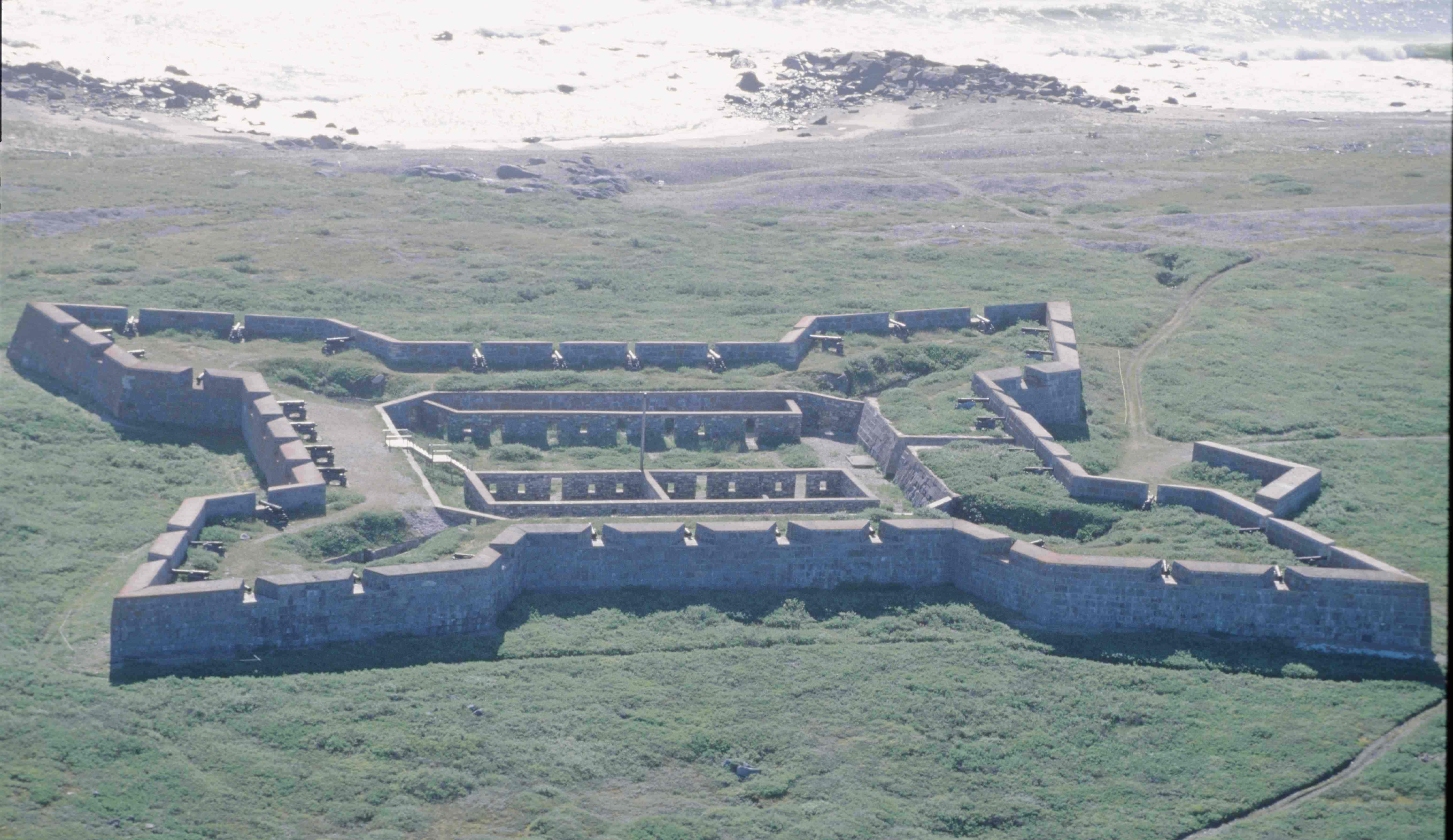 Churchill Fort Prince of Wales 1996 08 12